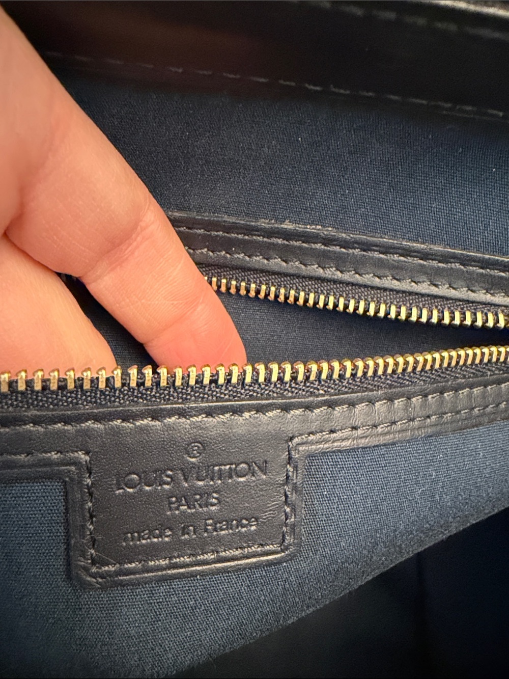 Louis Vuitton Josephine Mini Lin Sachel - Picture 6 of 15
